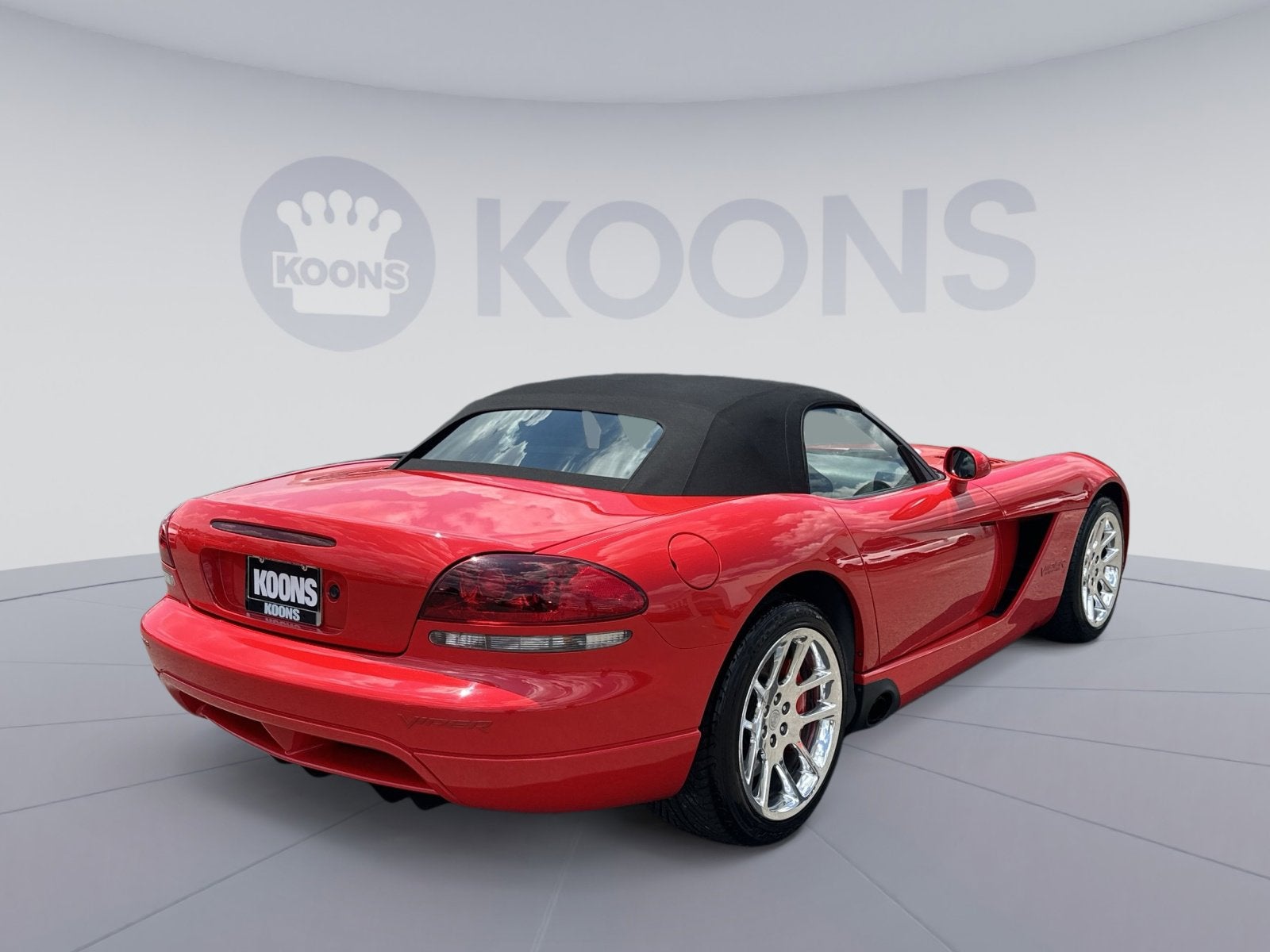 2004 Dodge Viper SRT10