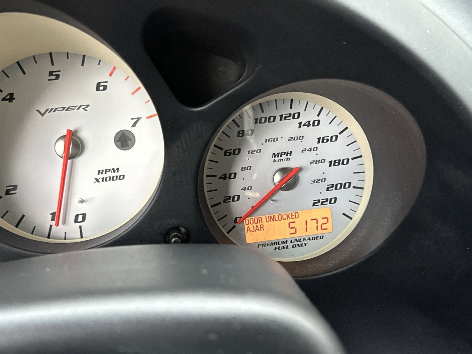 2004 Dodge Viper SRT10