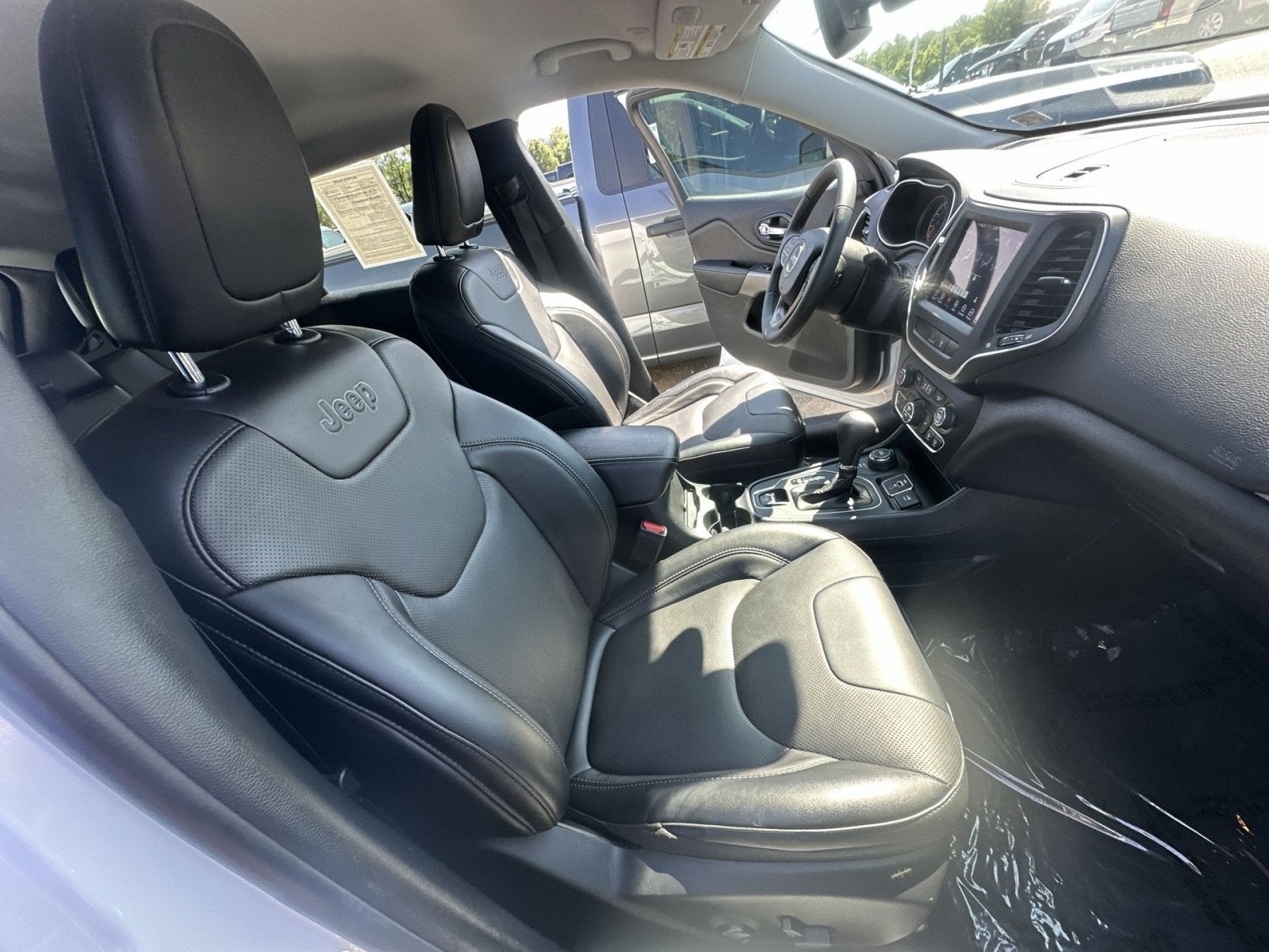 2022 Jeep Cherokee Latitude Lux