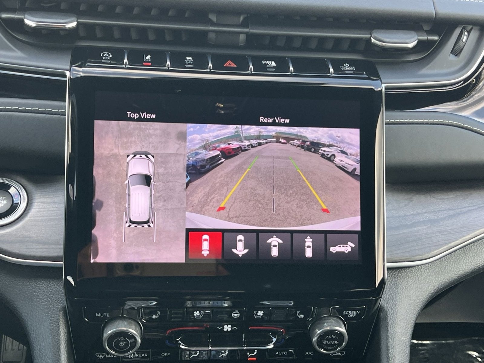 2023 Jeep Grand Cherokee Overland
