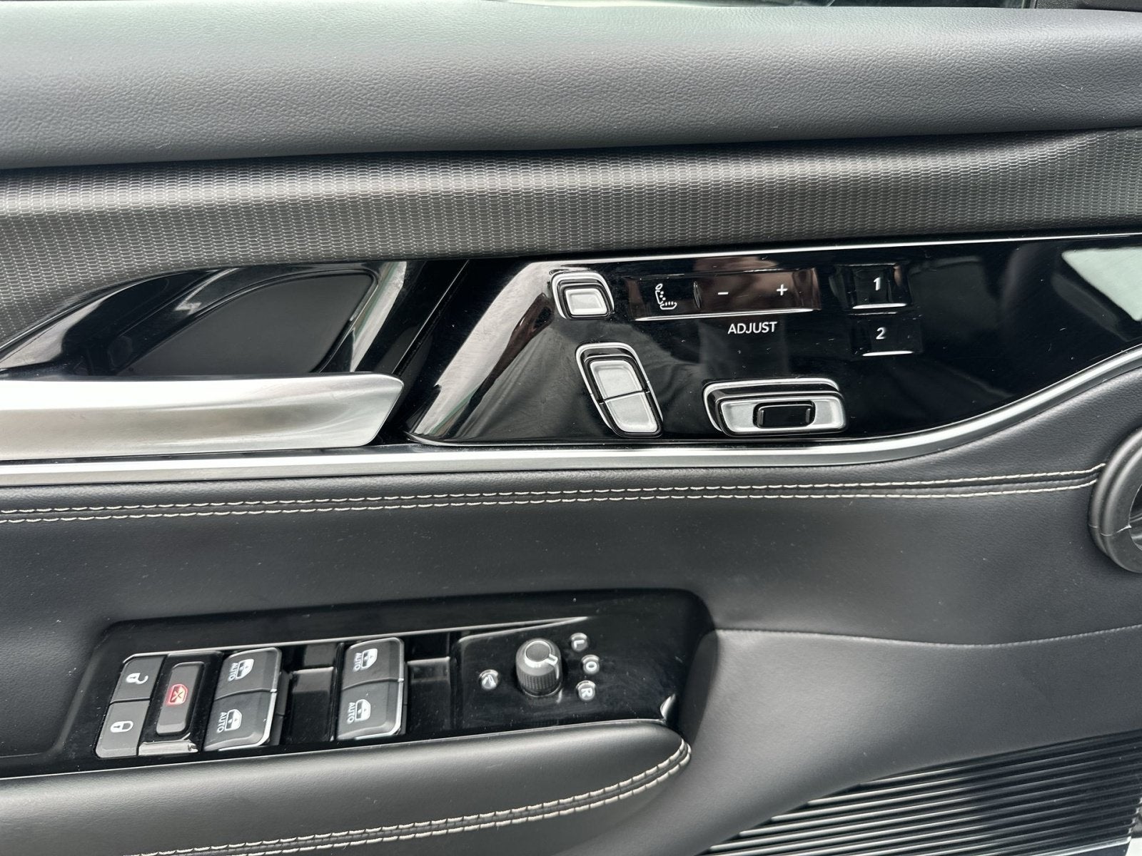 2024 Jeep Grand Wagoneer L Series II