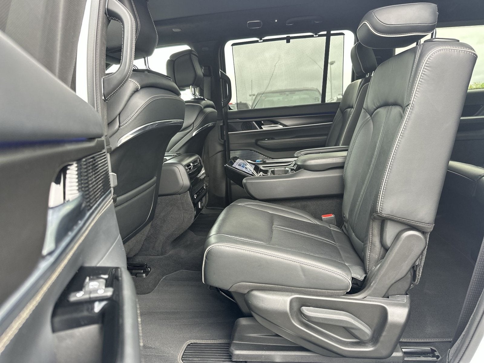 2024 Jeep Grand Wagoneer L Series II