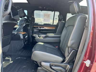 2022 Jeep Grand Wagoneer Series III