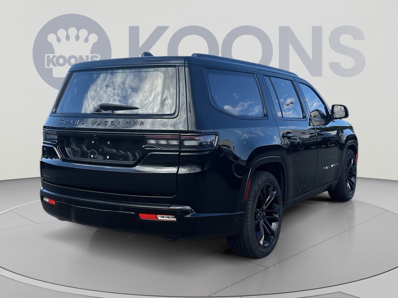 2023 Jeep Grand Wagoneer Series III