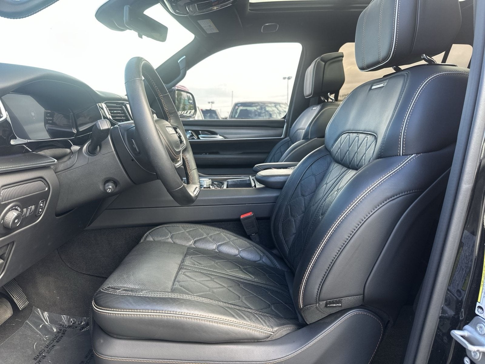 2023 Jeep Grand Wagoneer Series III