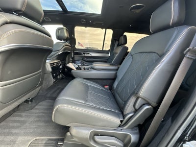 2023 Jeep Grand Wagoneer Series III