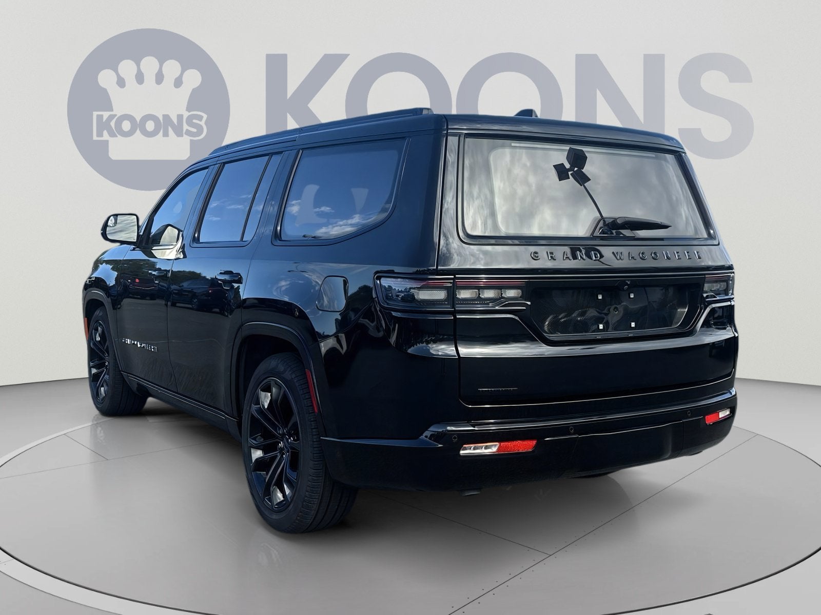 2023 Jeep Grand Wagoneer Series III