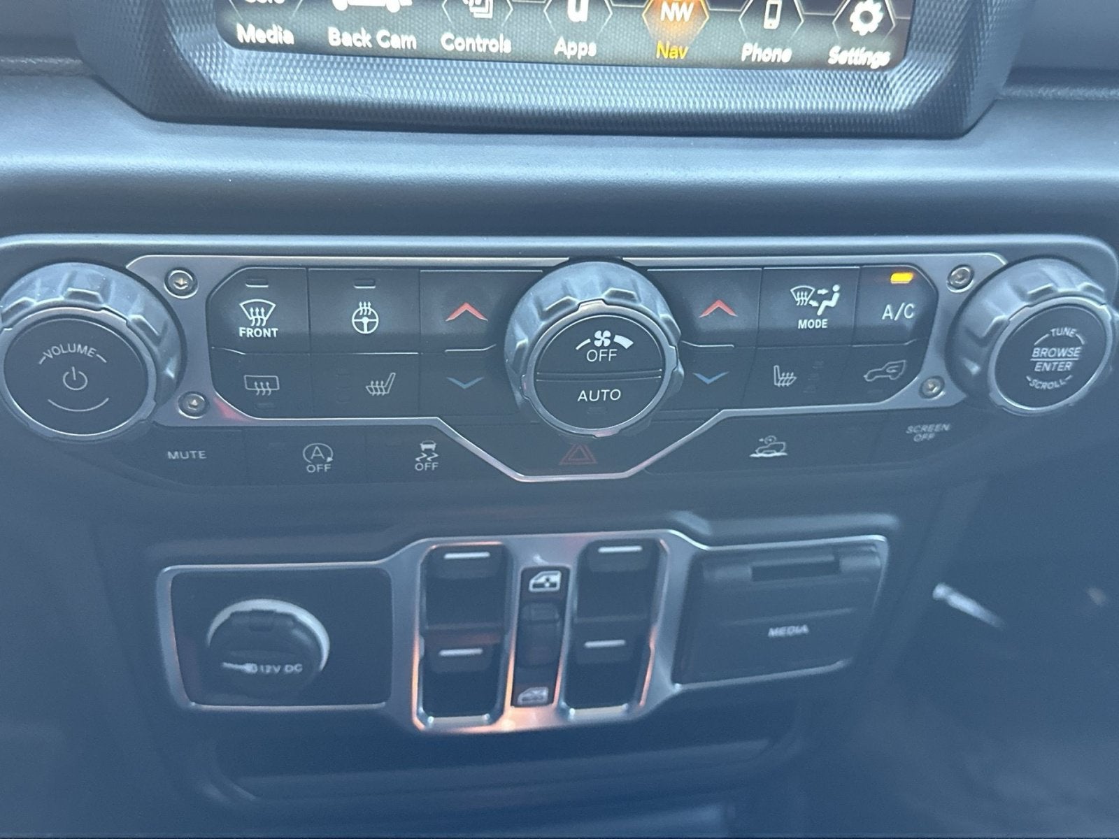 2023 Jeep Gladiator Willys