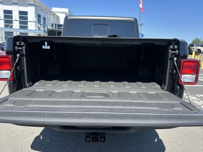 2023 Jeep Gladiator Willys