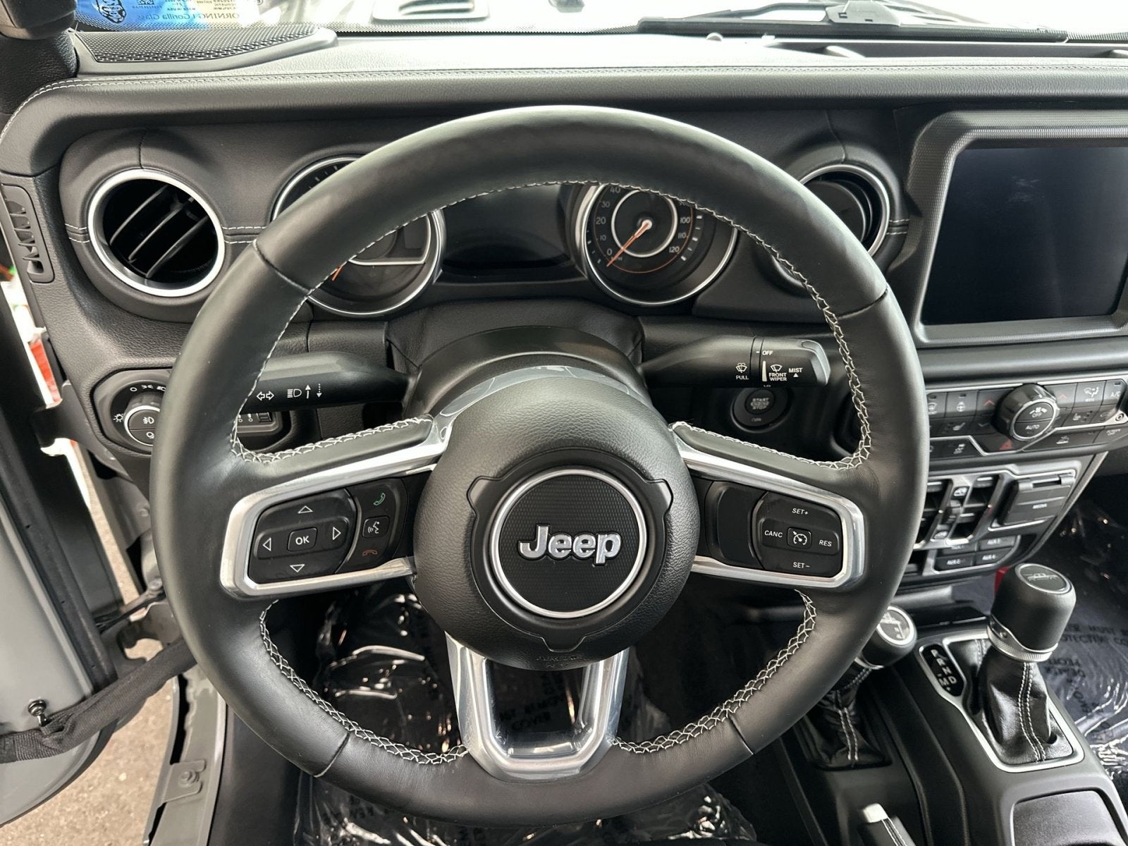 2021 Jeep Gladiator Overland