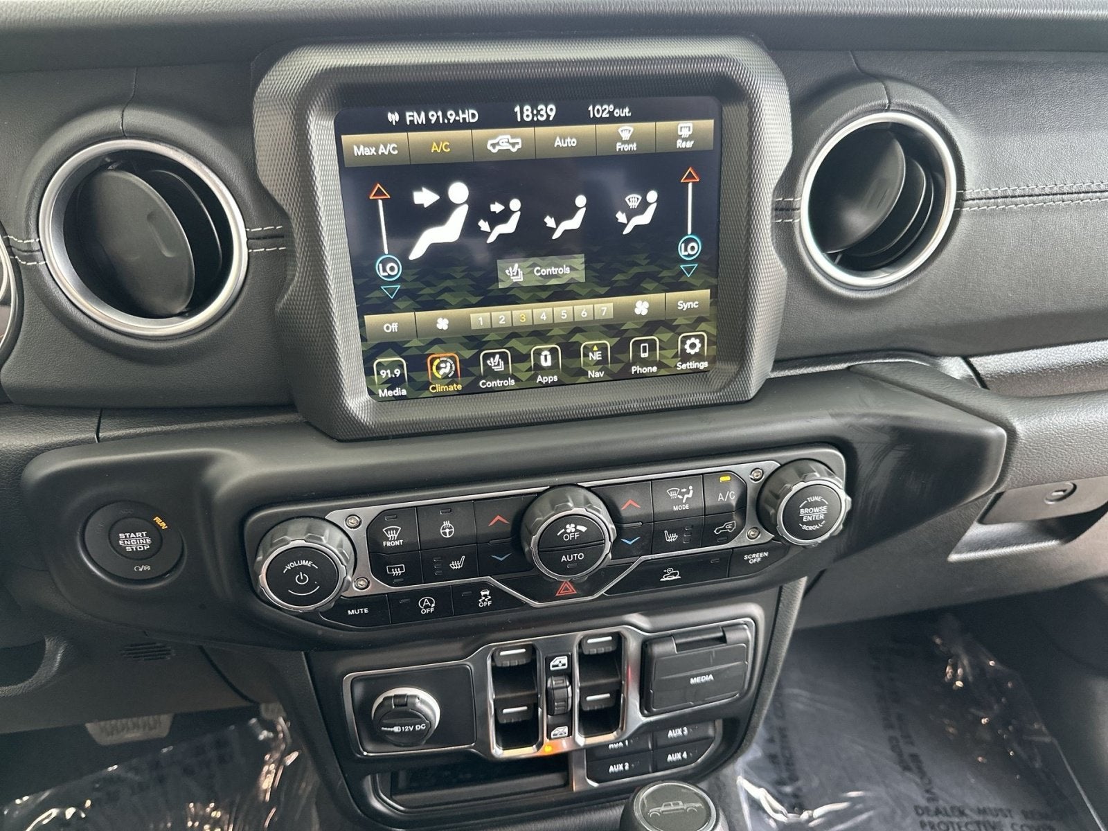 2021 Jeep Gladiator Overland