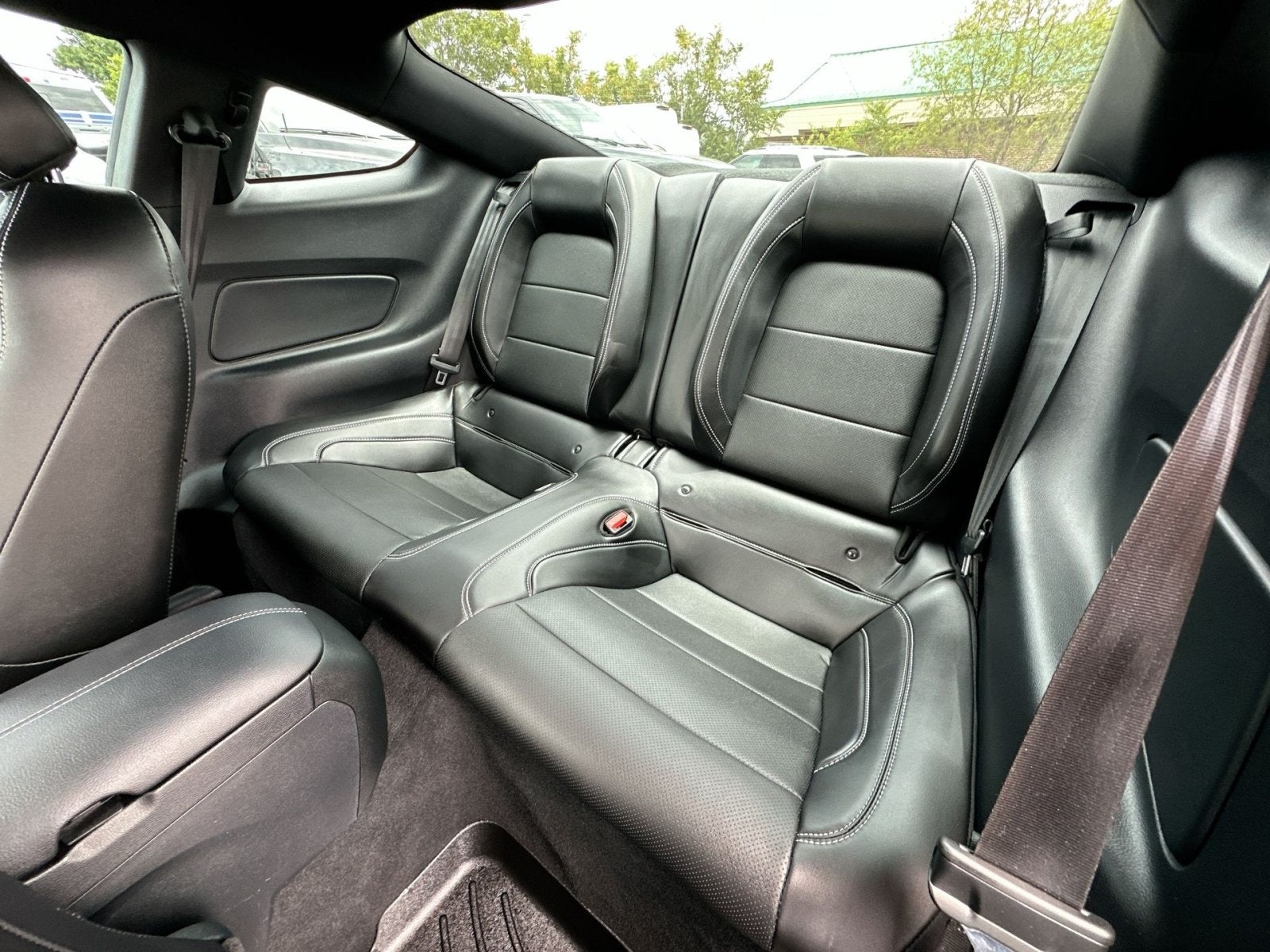 2022 Ford Mustang Mach 1