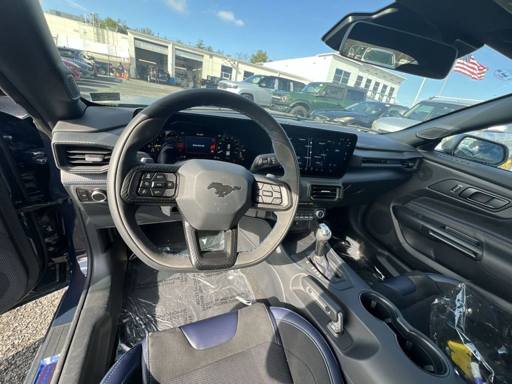 2025 Ford Mustang Dark Horse