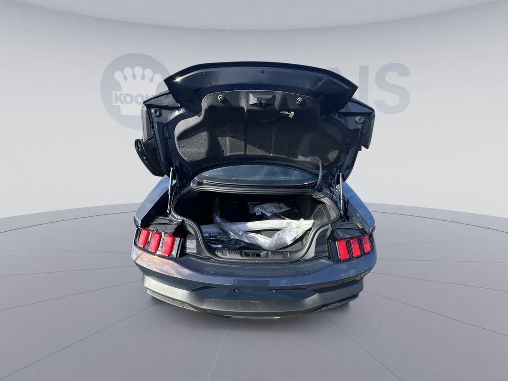 2025 Ford Mustang Dark Horse