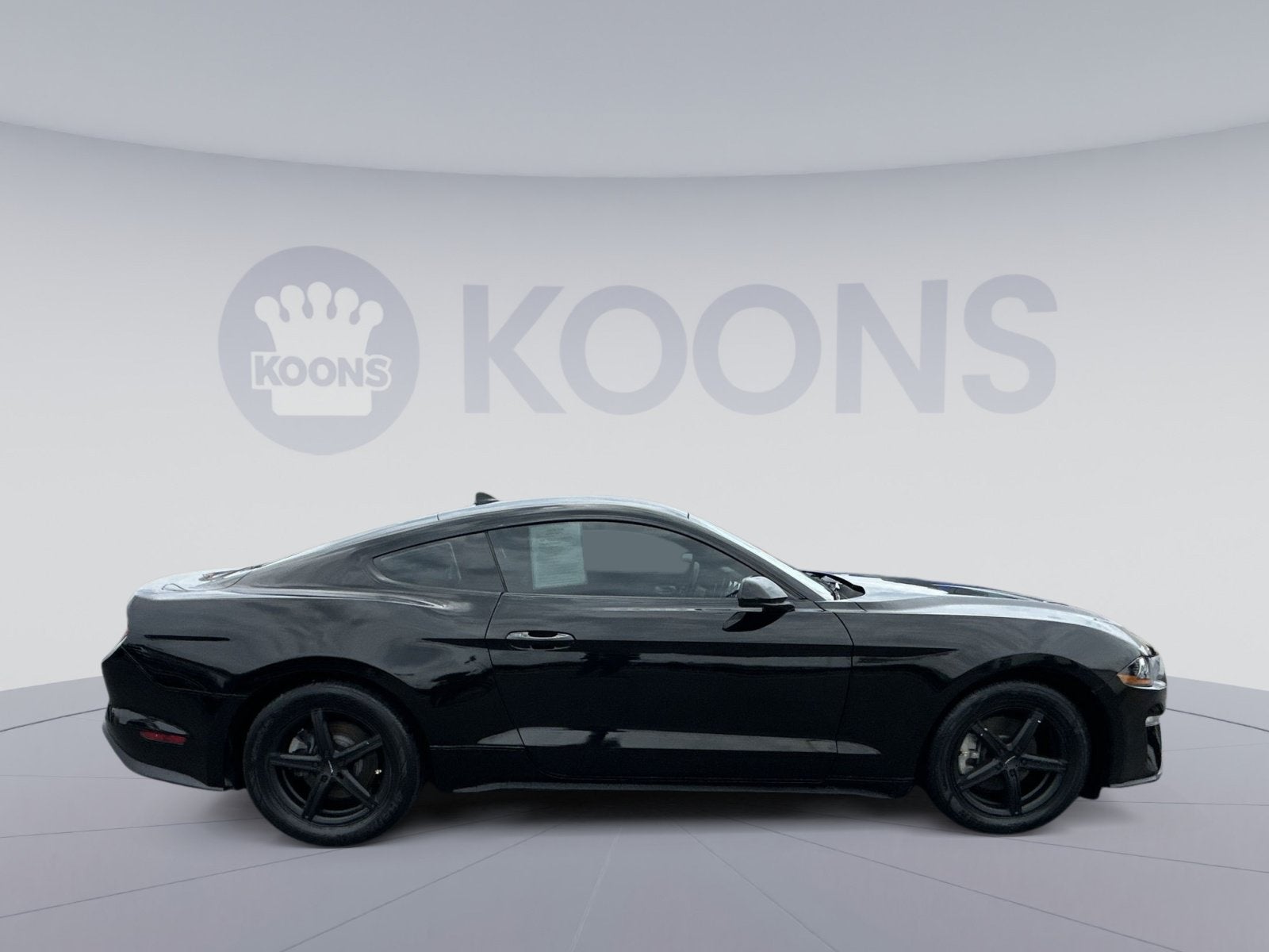2022 Ford Mustang EcoBoost