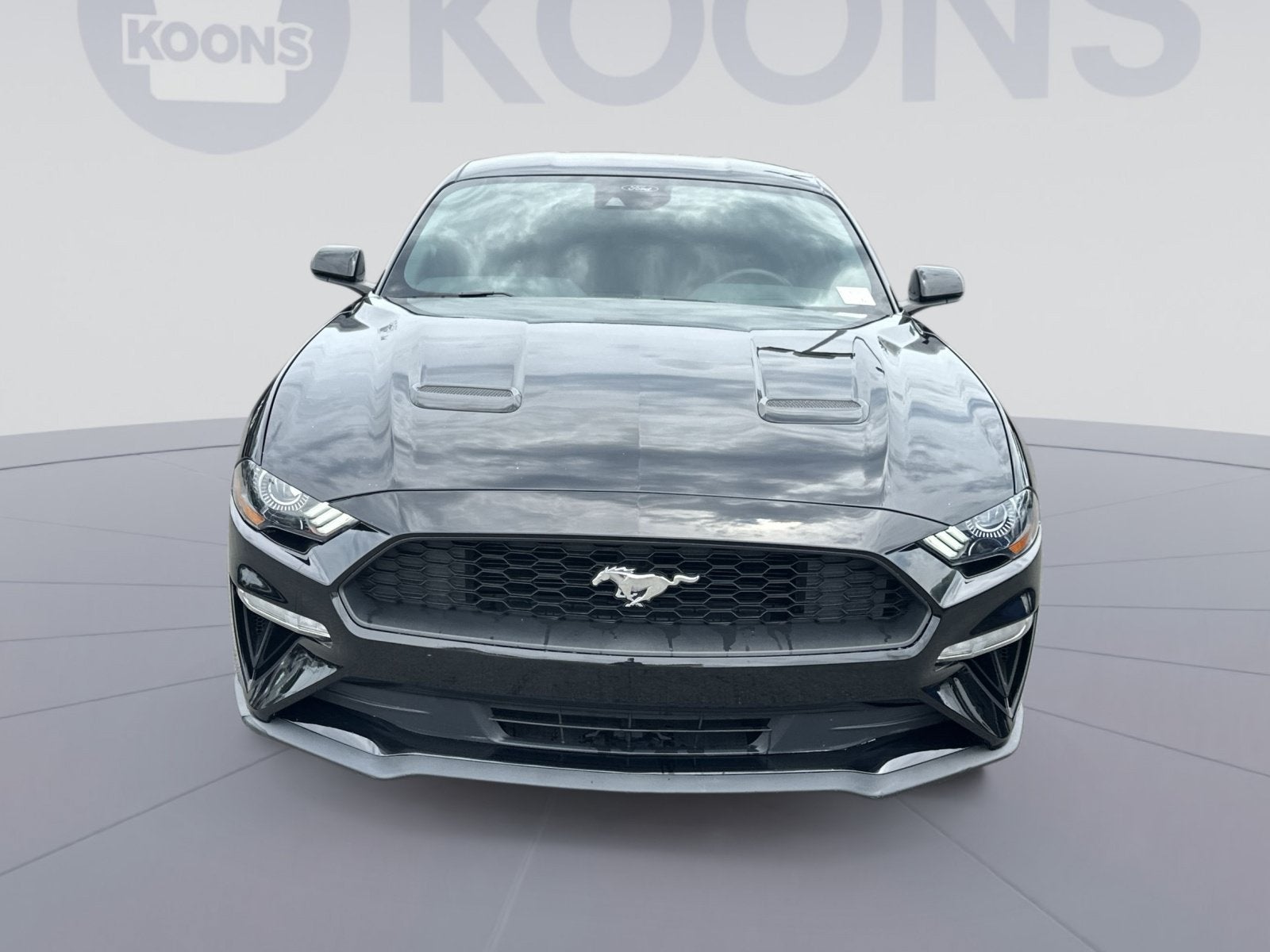 2022 Ford Mustang EcoBoost
