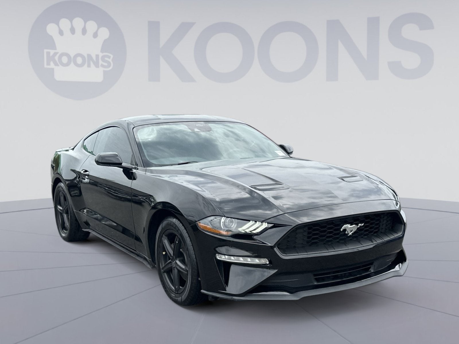 2022 Ford Mustang EcoBoost