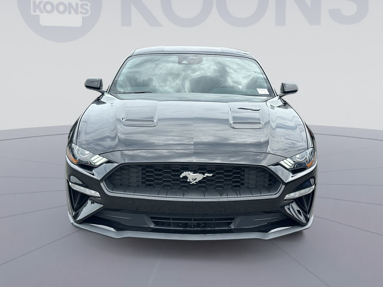 2022 Ford Mustang EcoBoost