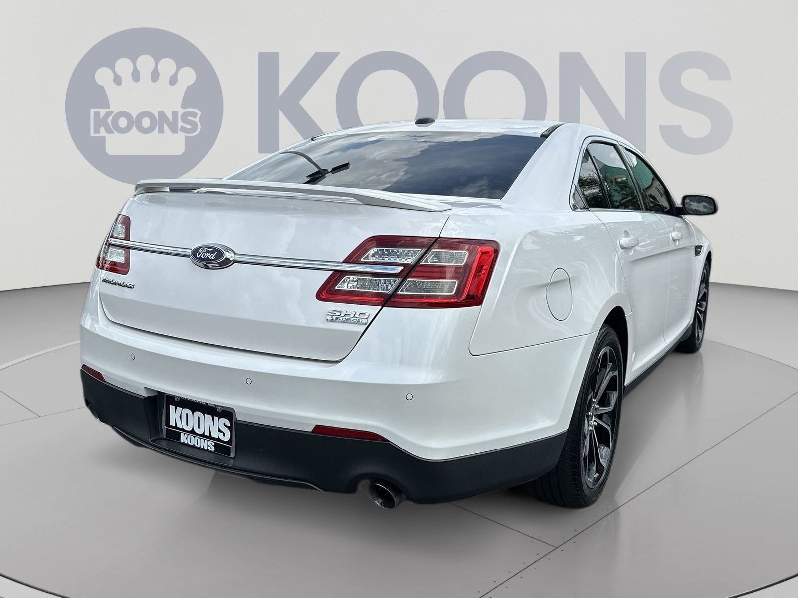 2018 Ford Taurus SHO