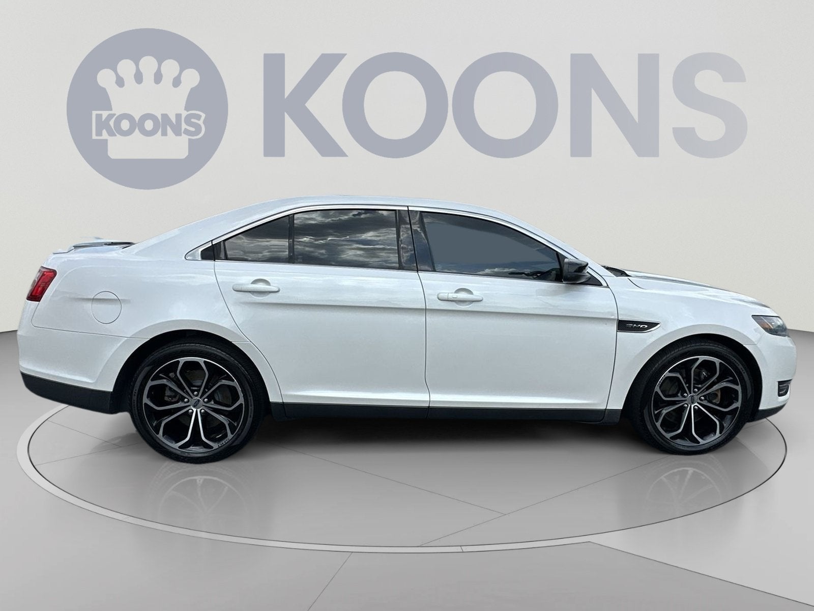2018 Ford Taurus SHO