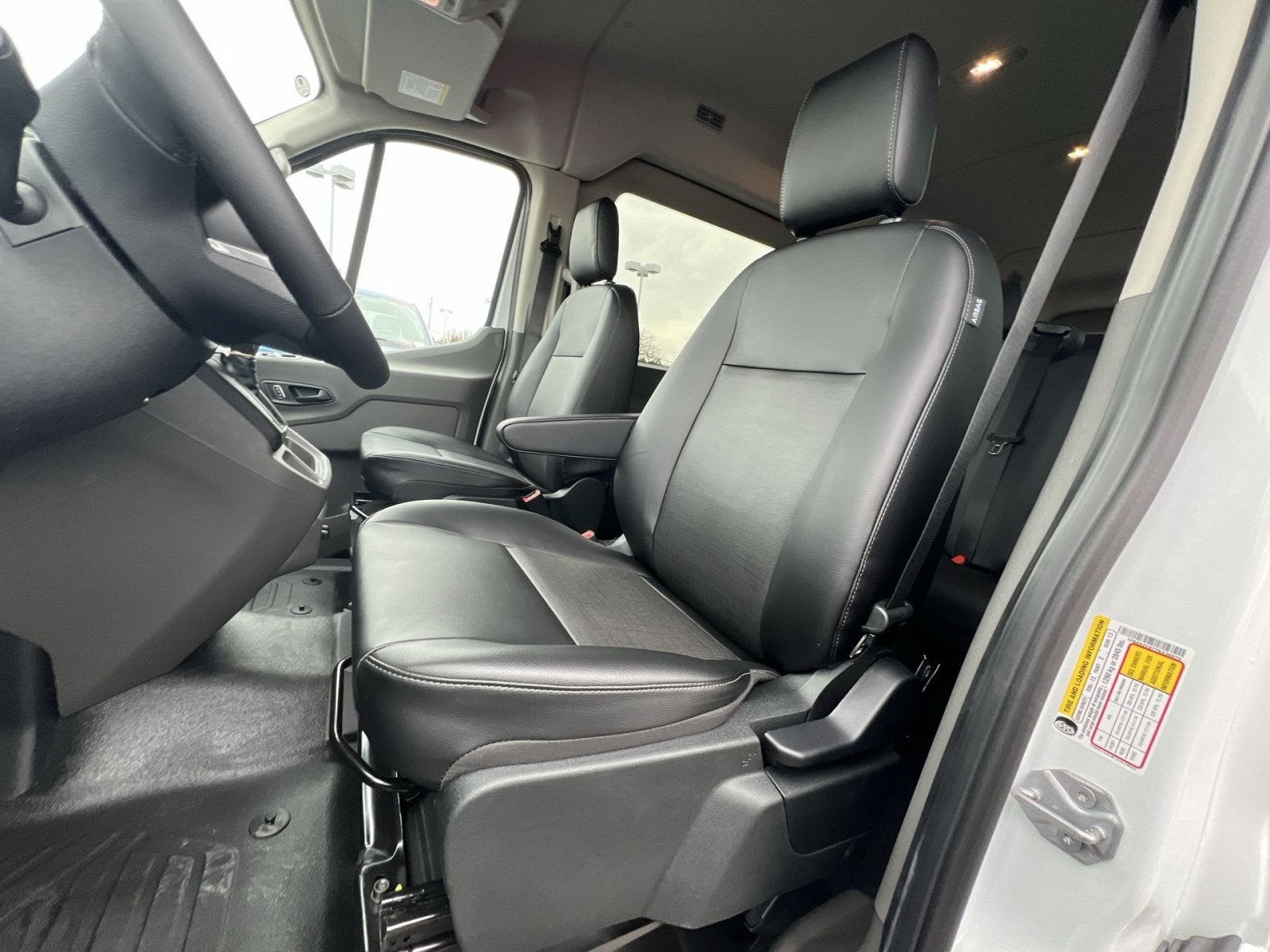 2026 Ford Transit-350 XL