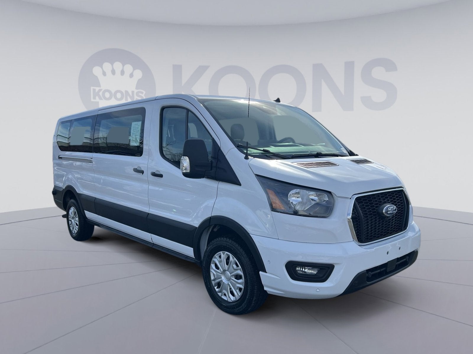 2024 Ford Transit-350 XLT