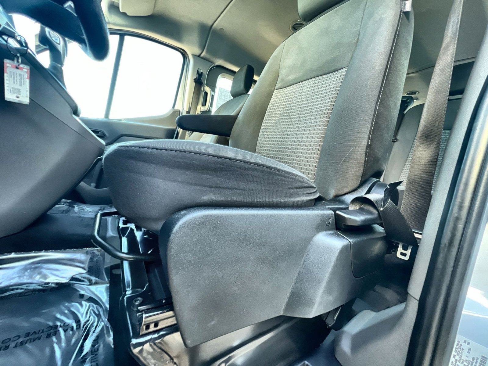 2024 Ford Transit-350 XLT