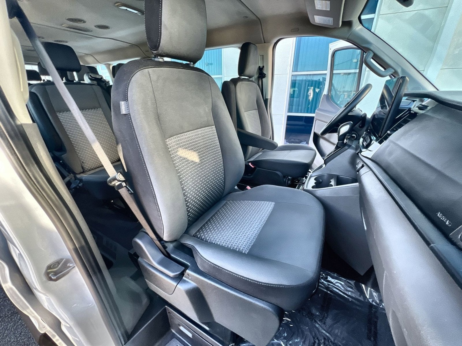 2024 Ford Transit-350 XLT