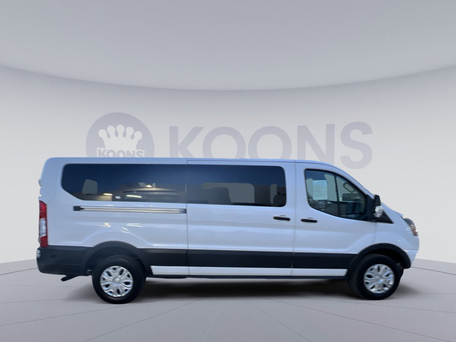 2024 Ford Transit-350 XLT