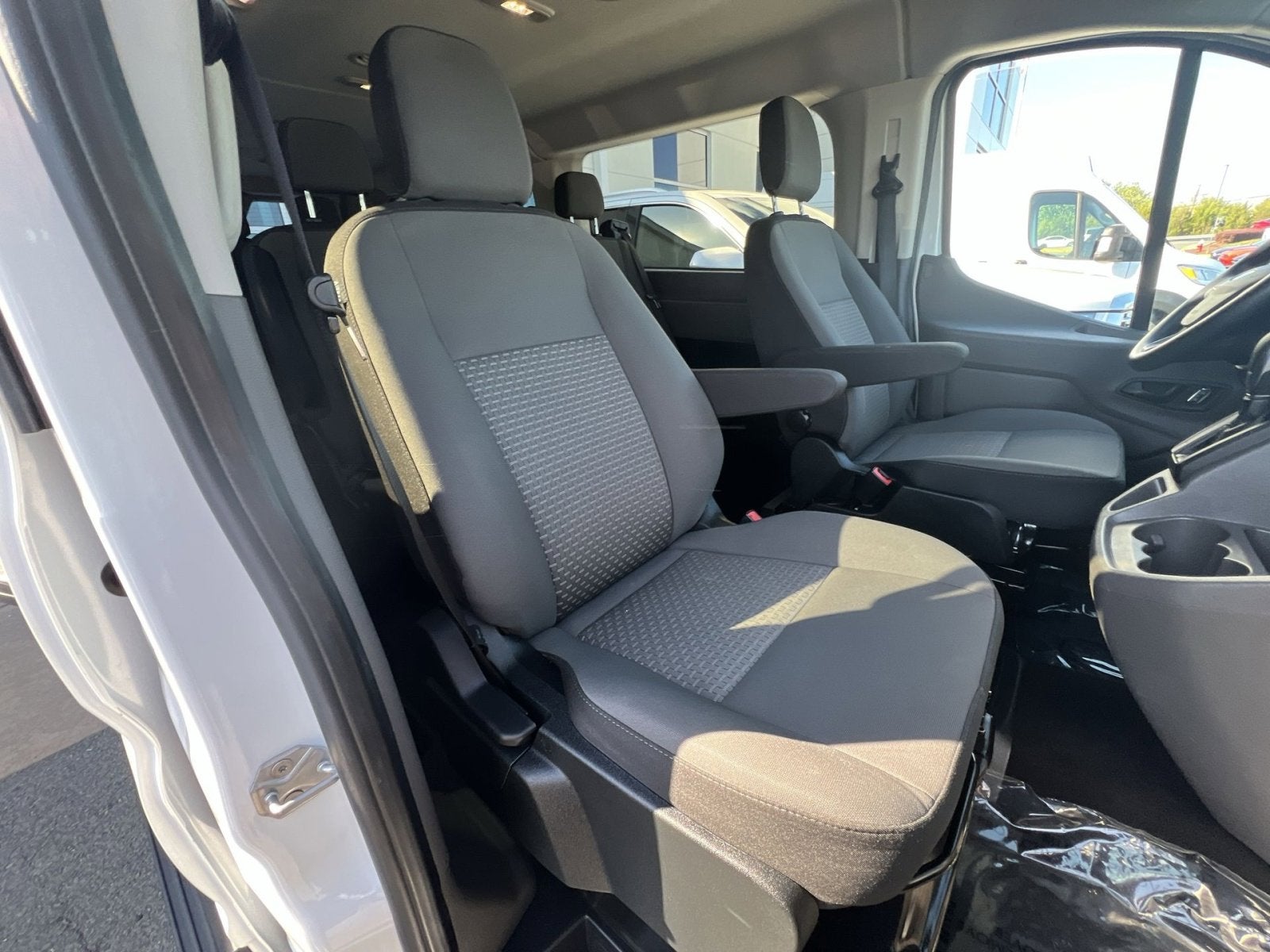 2025 Ford Transit-350 XLT