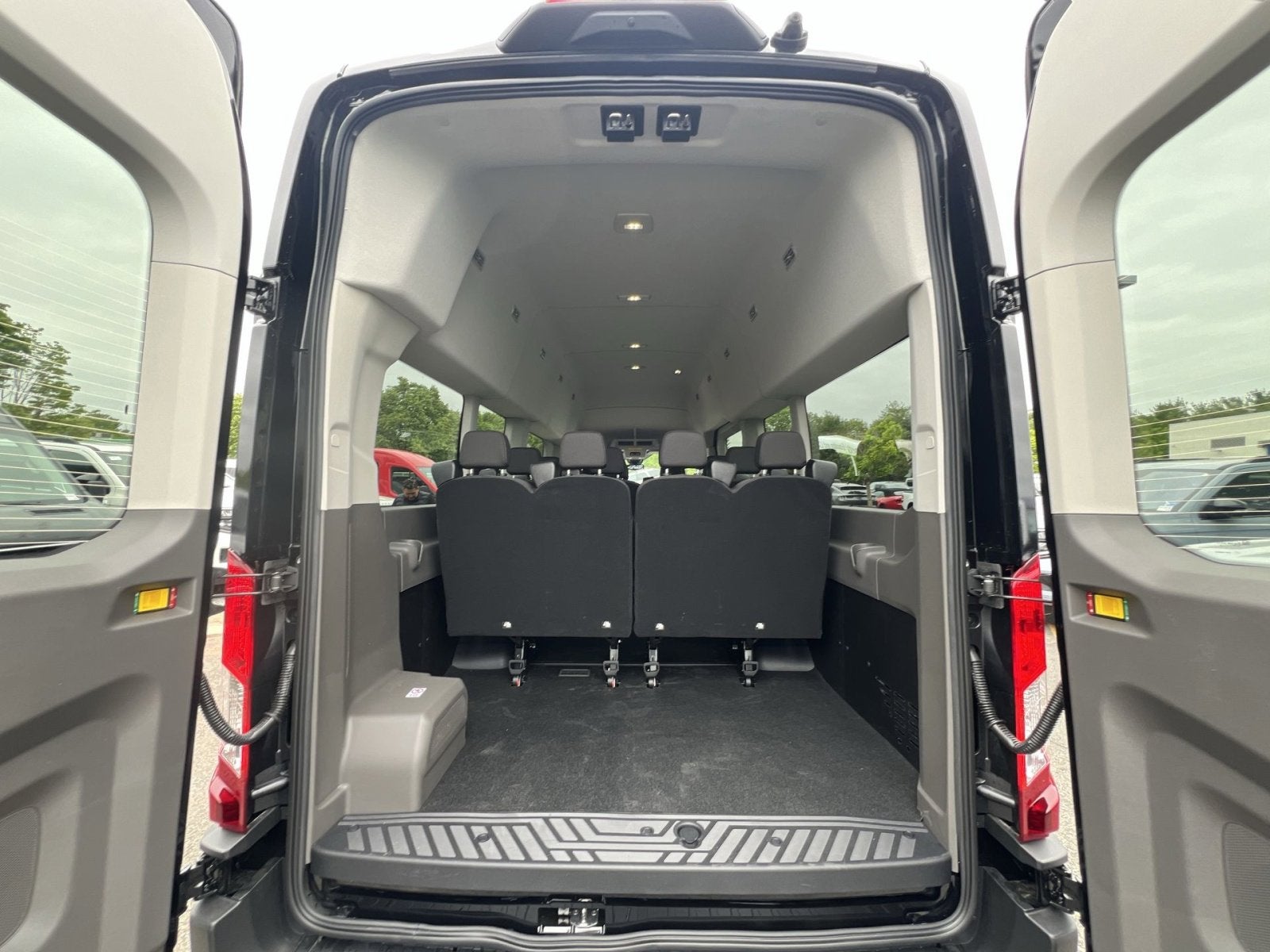 2026 Ford Transit-350 XLT