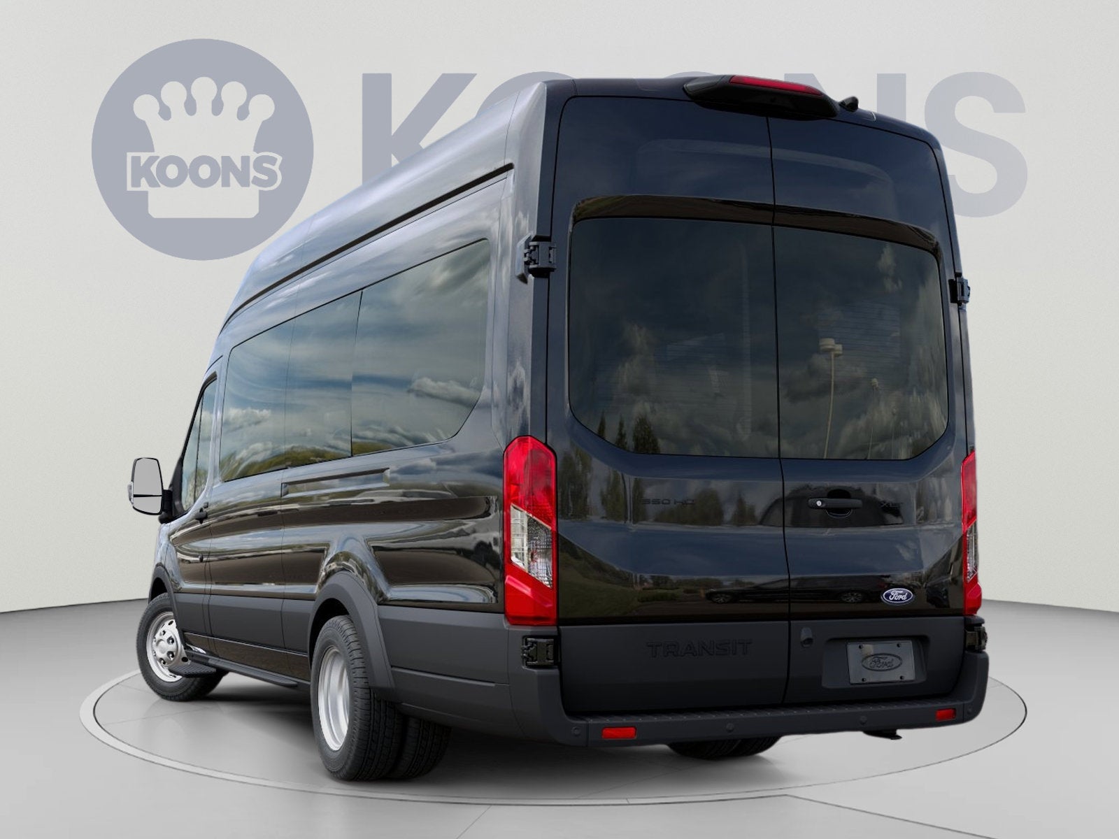 2027 Ford Transit-350 XLT