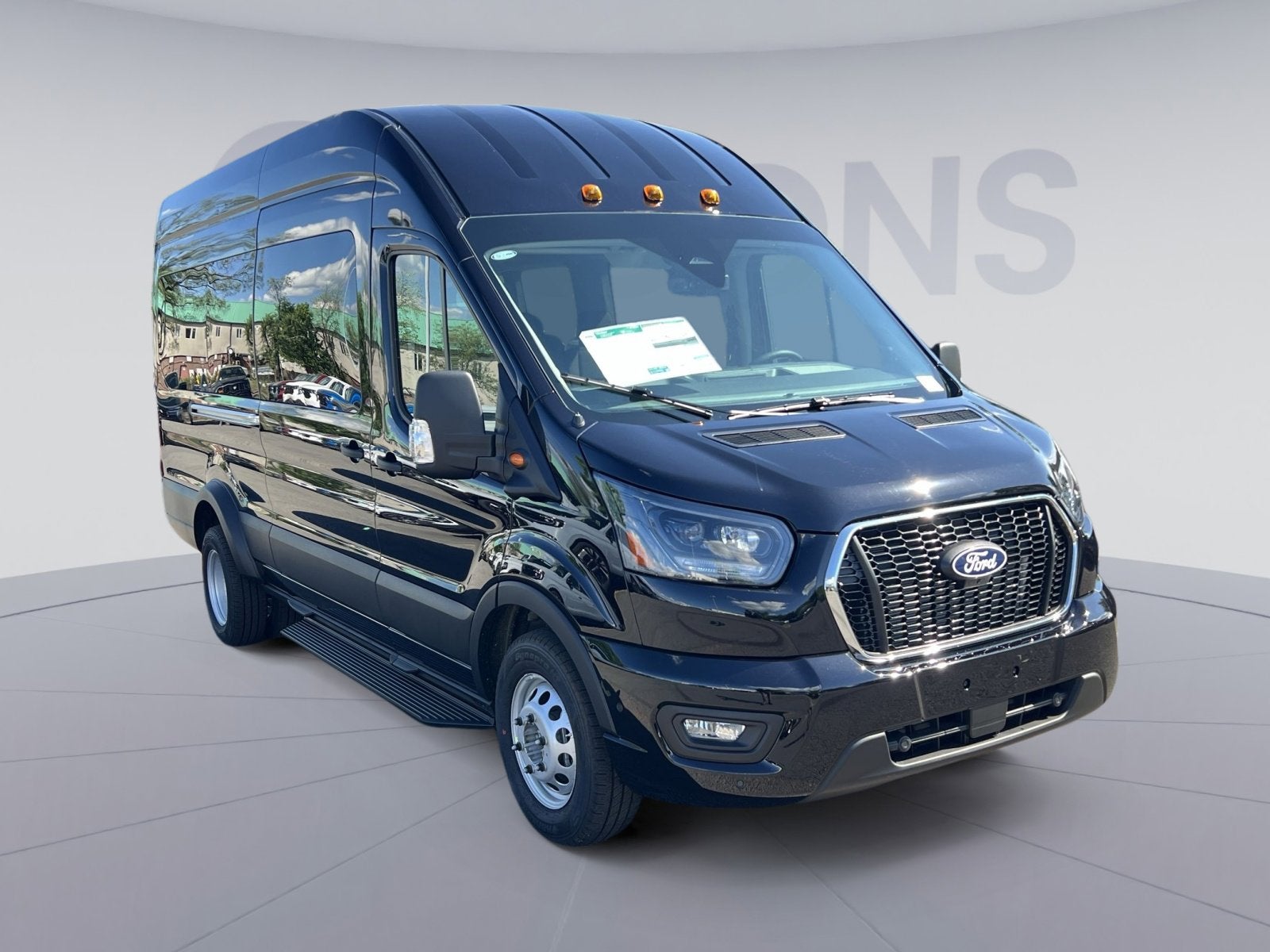 2026 Ford Transit-350 XLT