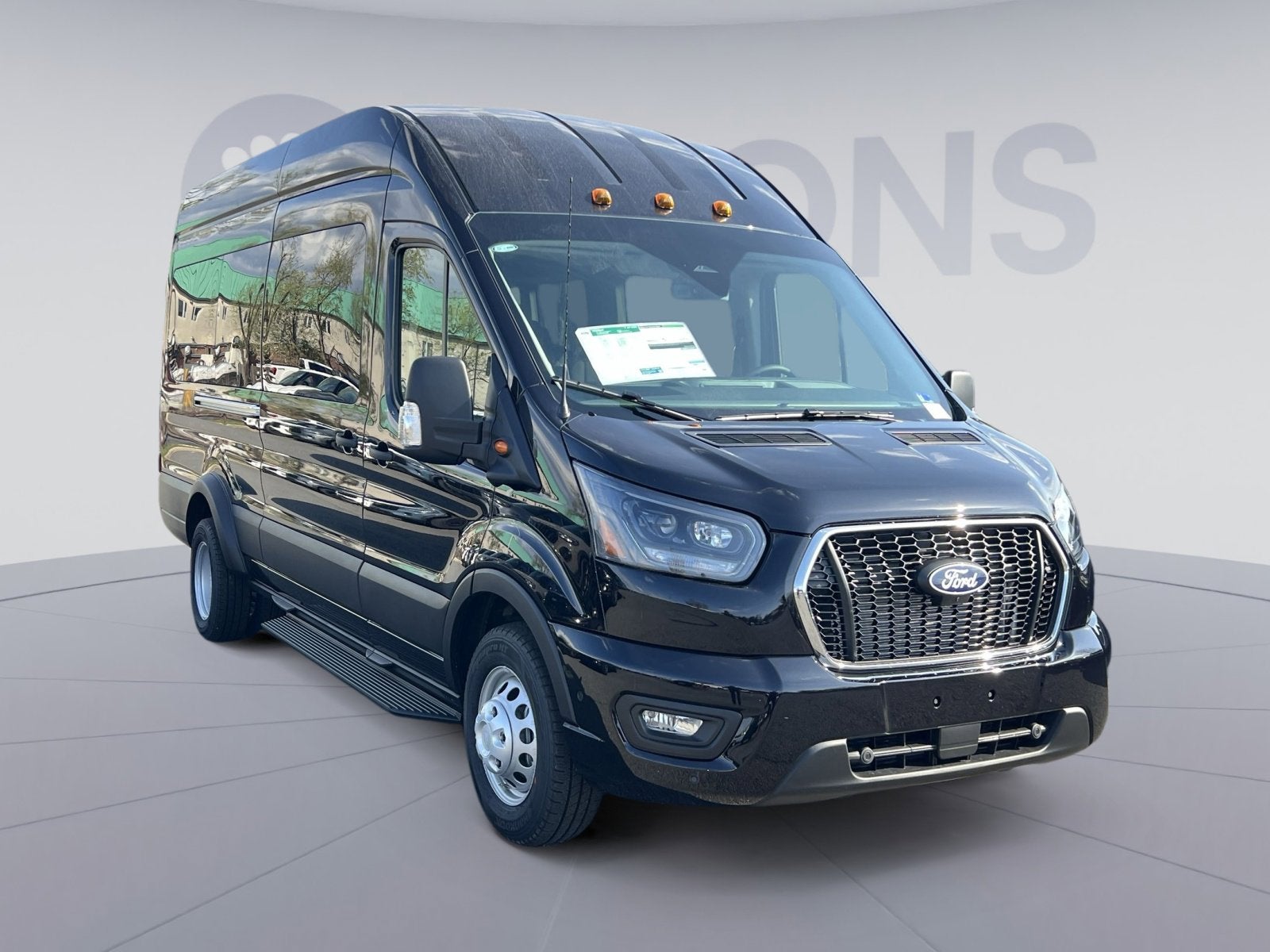 2026 Ford Transit-350 XLT