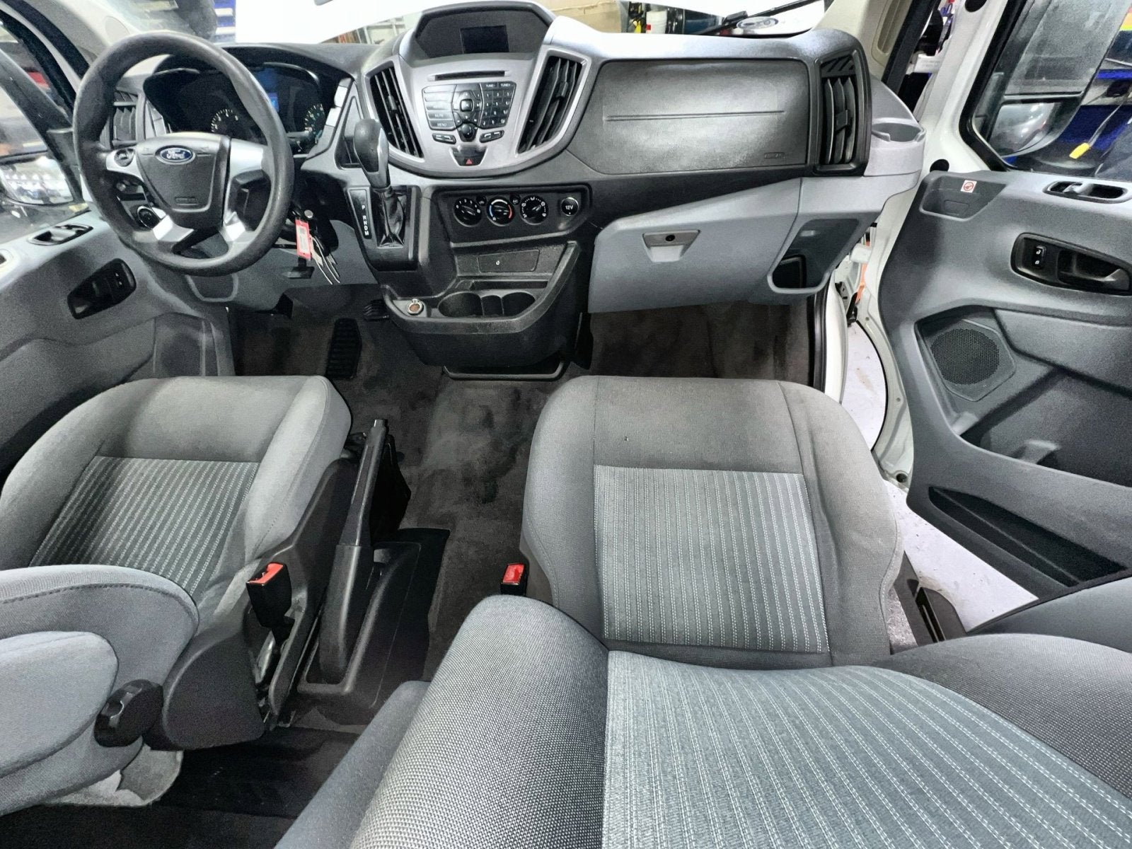 2019 Ford Transit-350 XLT