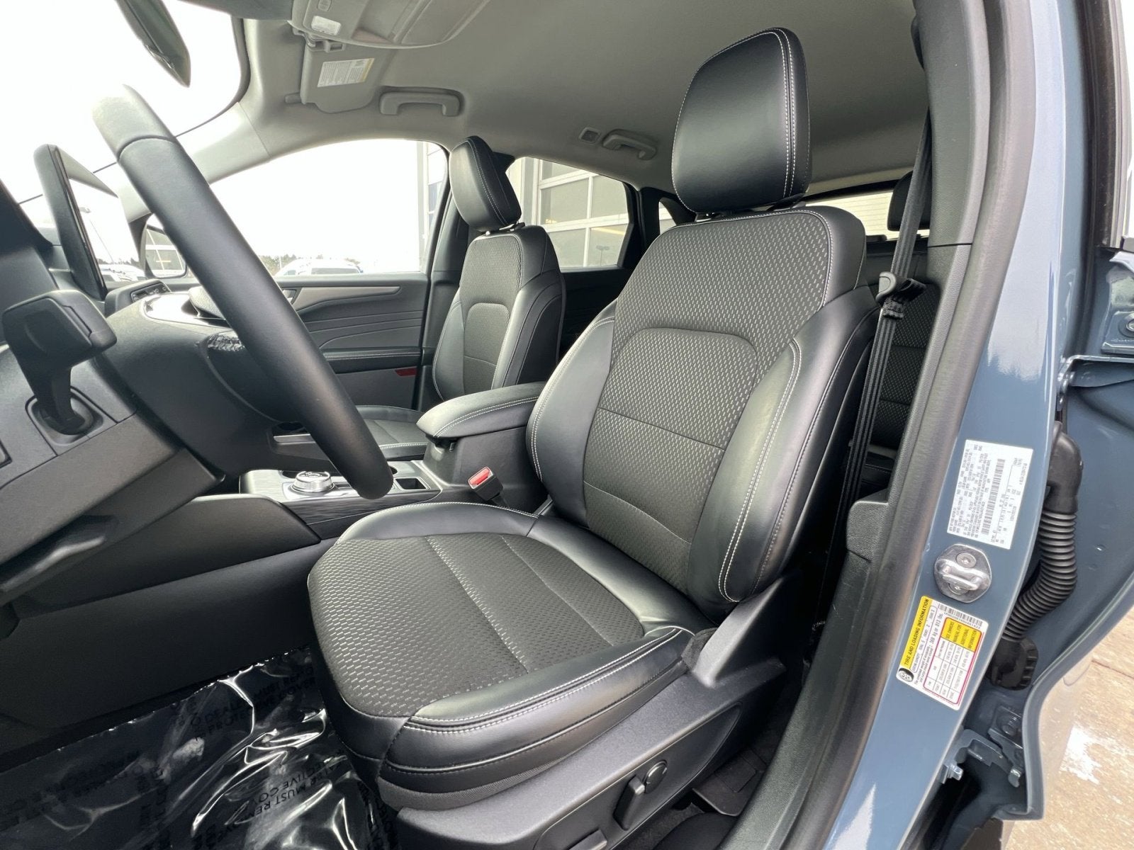 2025 Ford Escape Plug-In Hybrid Base