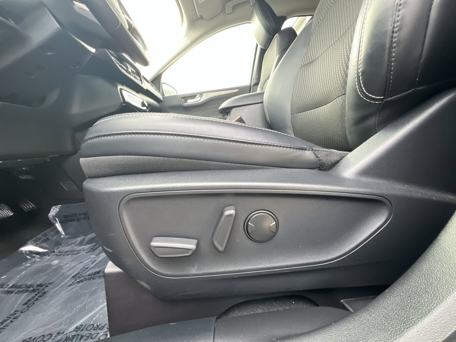 2025 Ford Escape Plug-In Hybrid Base