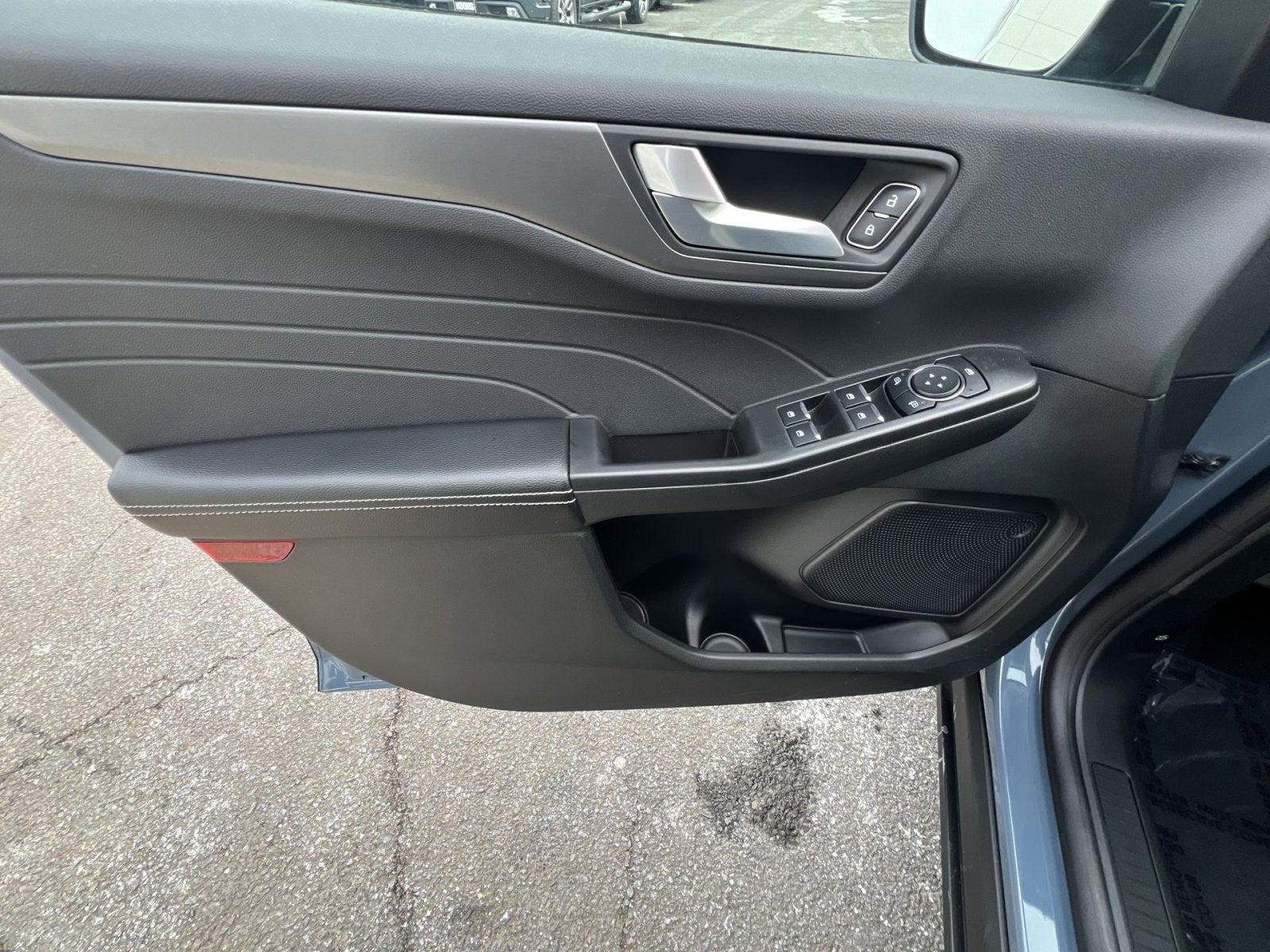 2025 Ford Escape Plug-In Hybrid Base