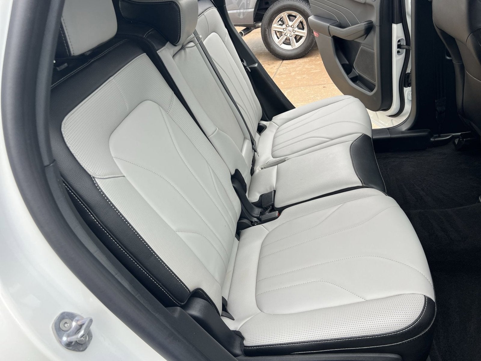 2025 Ford Escape Plug-In Hybrid Base