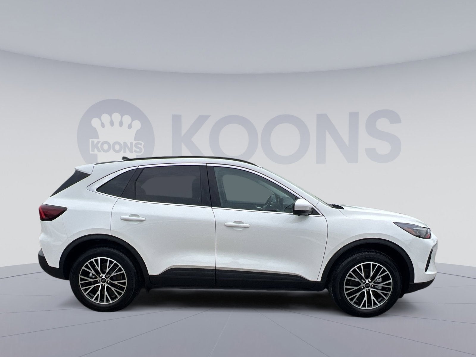 2025 Ford Escape Plug-In Hybrid Base