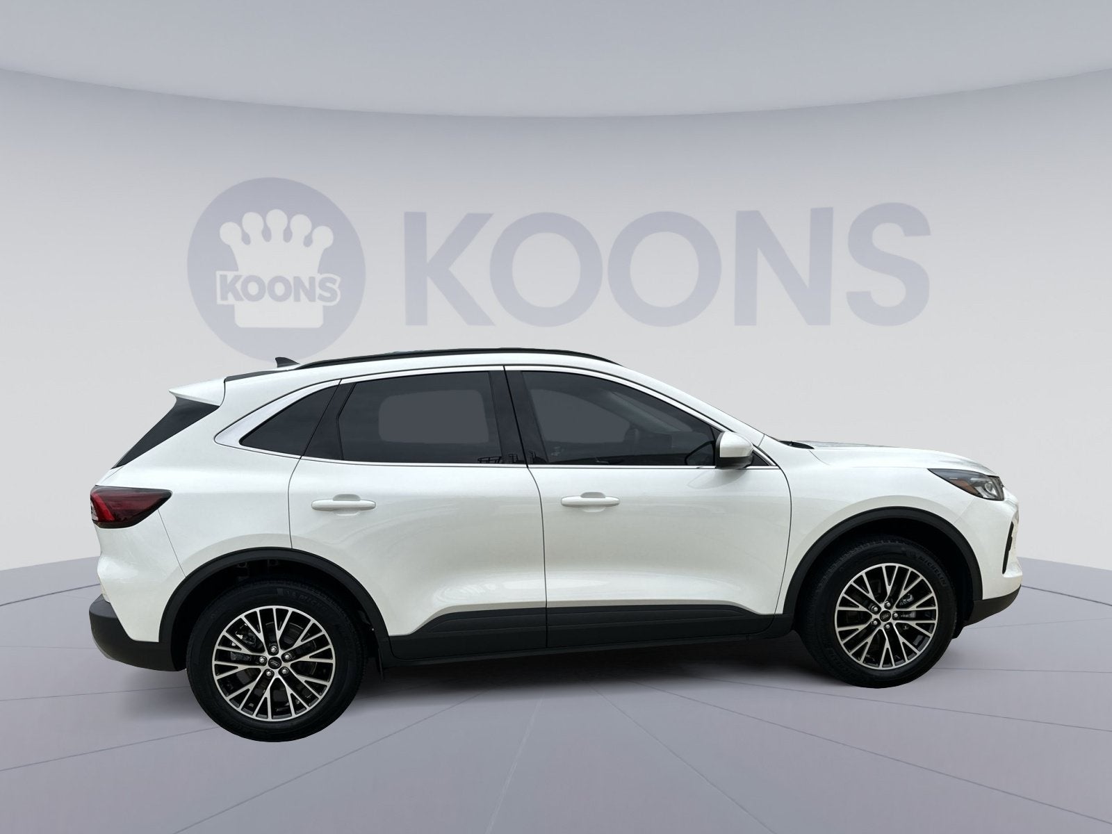 2025 Ford Escape Plug-In Hybrid Base