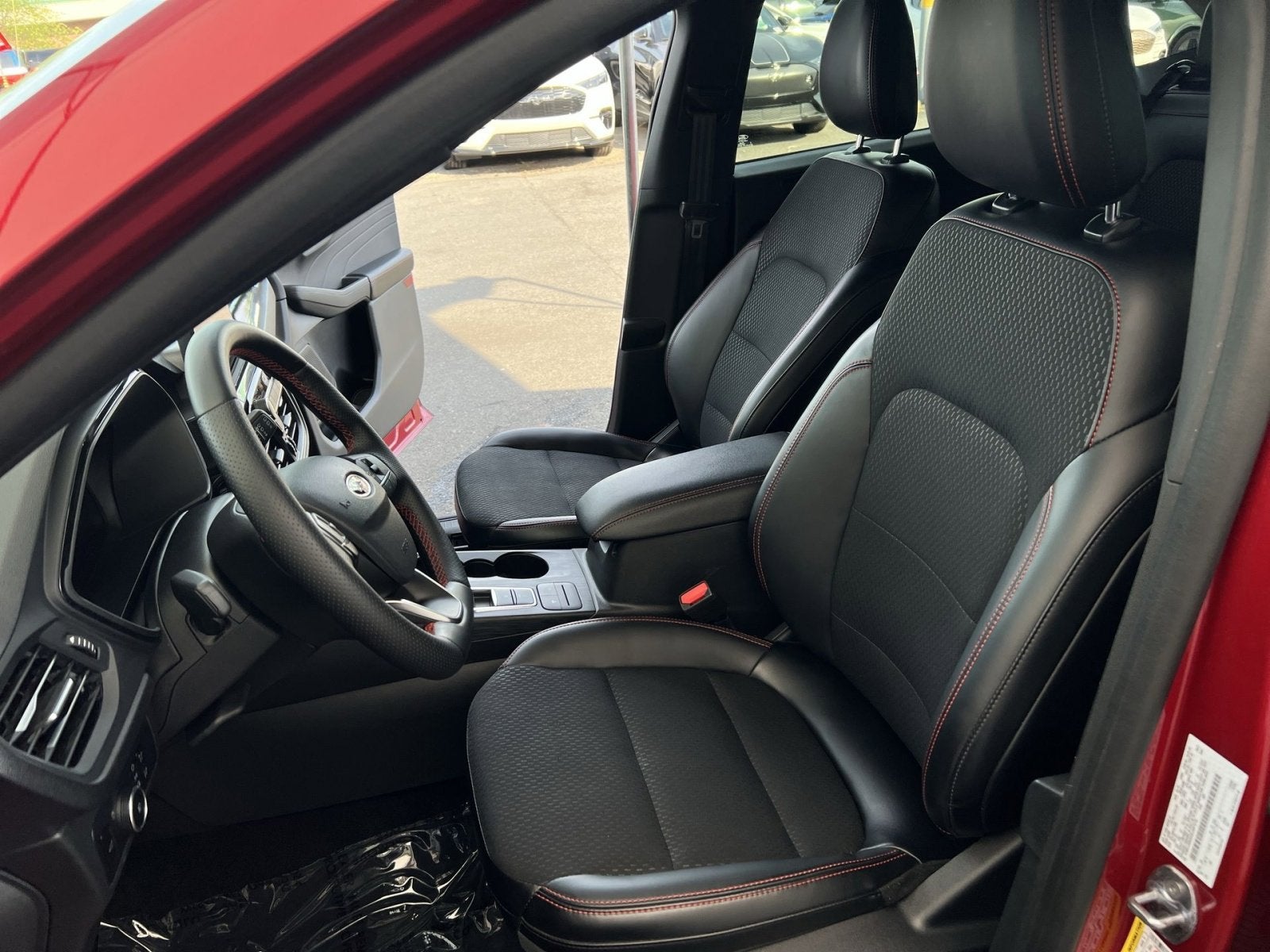2025 Ford Escape ST-Line Select