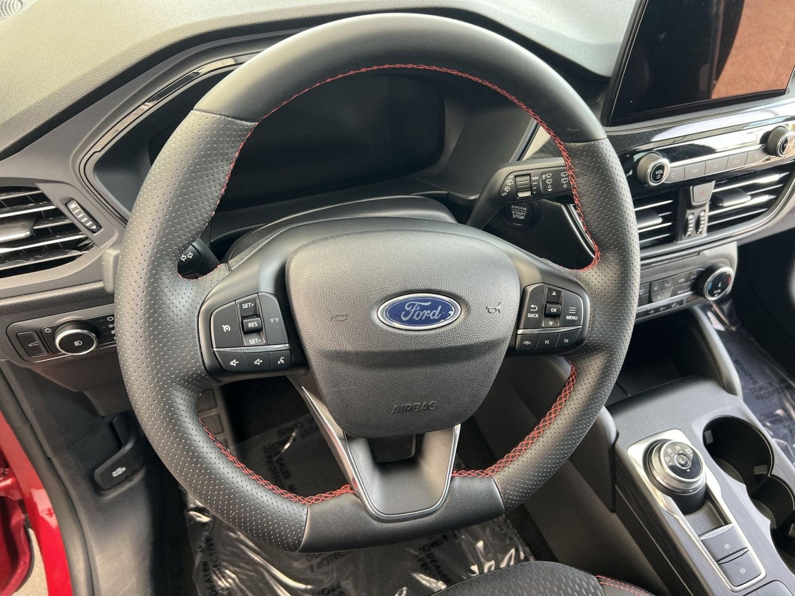 2025 Ford Escape ST-Line Select
