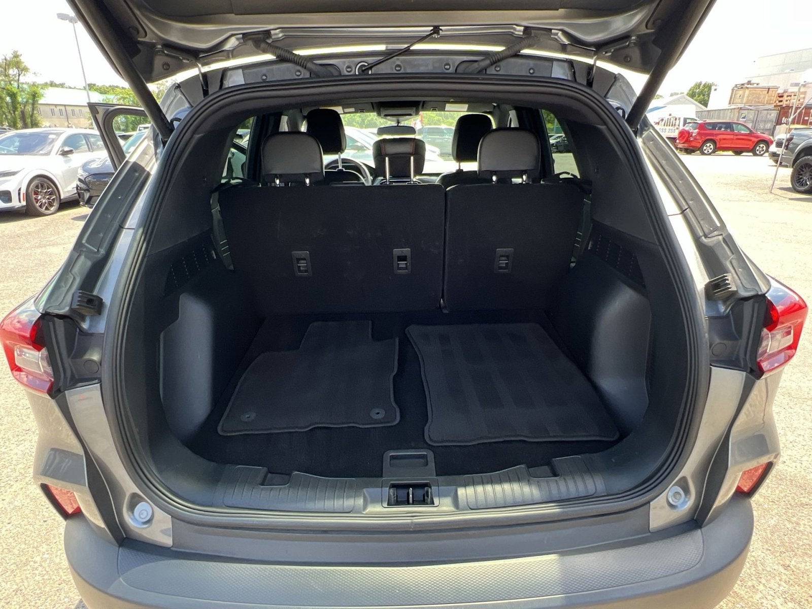 2025 Ford Escape ST-Line Select