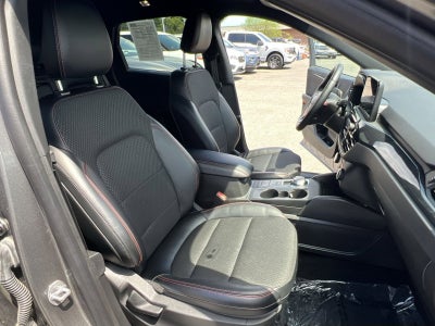 2025 Ford Escape ST-Line Select
