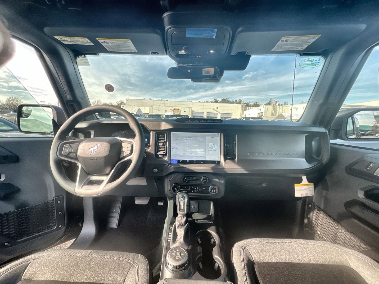 2025 Ford Bronco Base