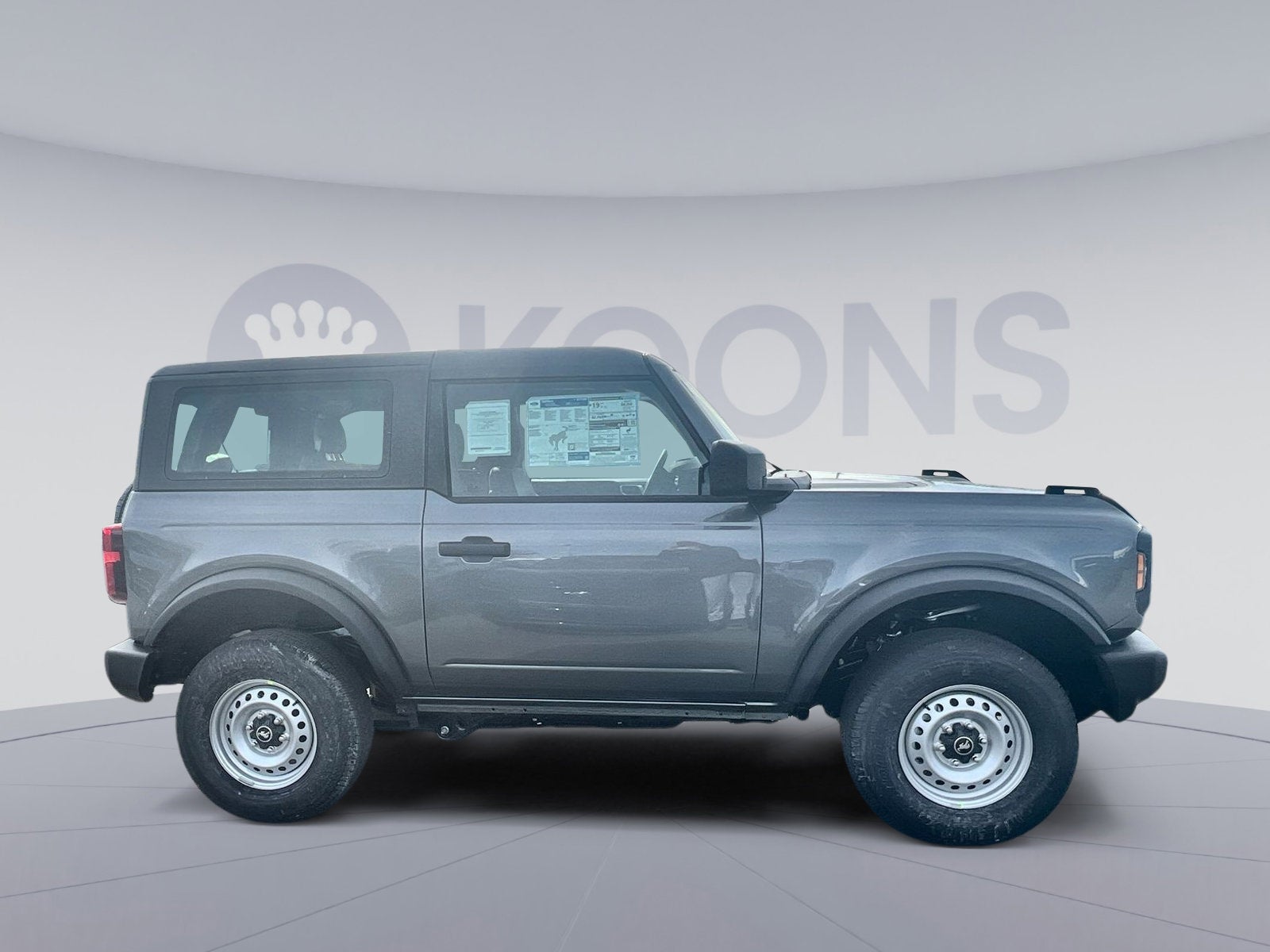 2025 Ford Bronco Base