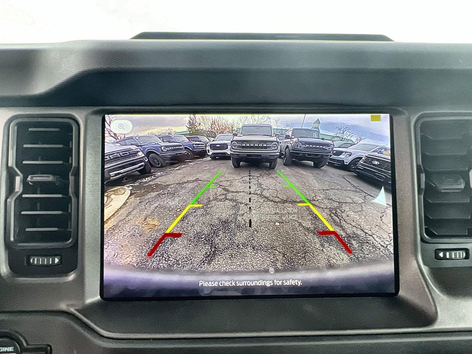 2025 Ford Bronco Base