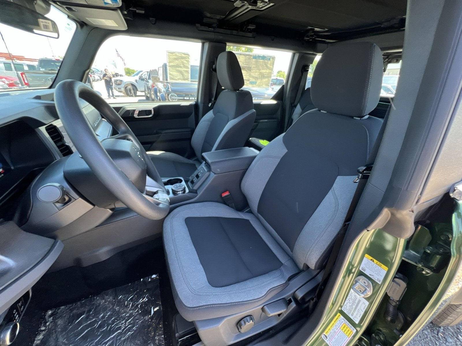 2025 Ford Bronco Base