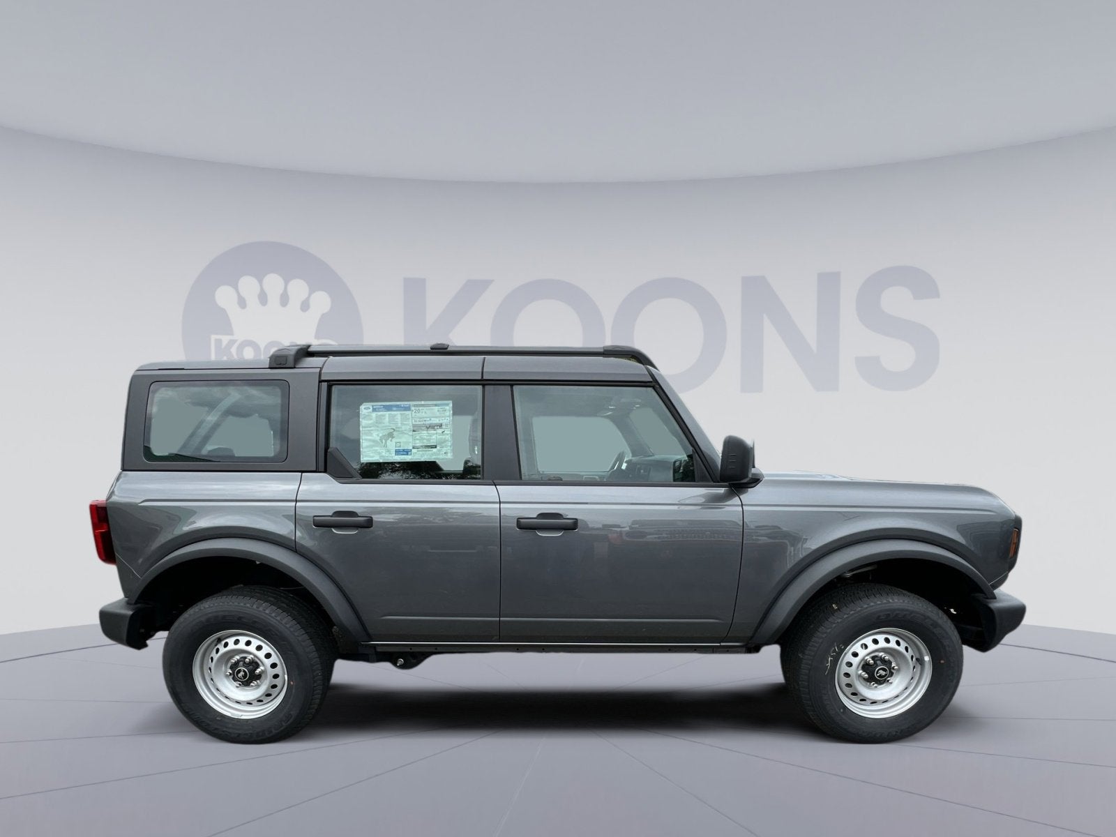 2025 Ford Bronco Base